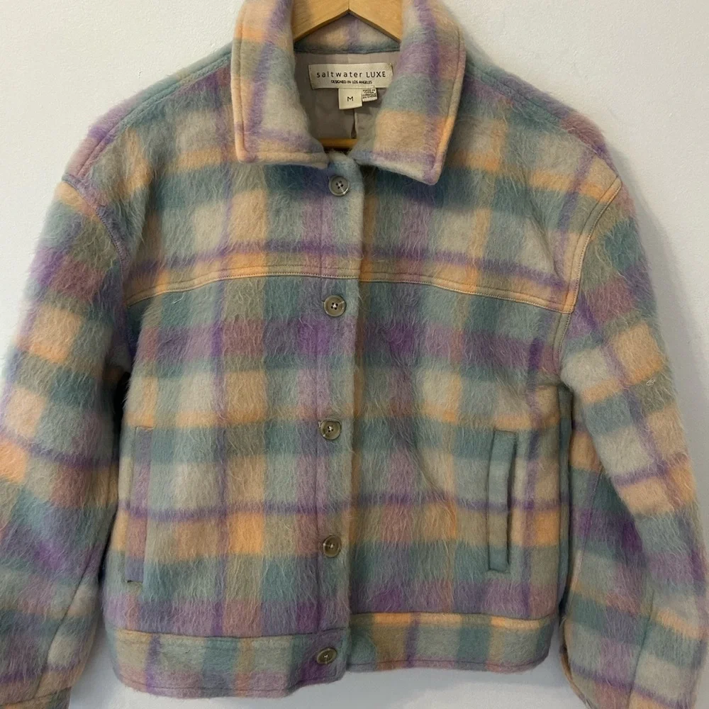 Salt Water Luxe NWOT Sz M Pastel Button Up Jacket Long Sleeve w Pockets Org $120 - Picture 3 of 10
